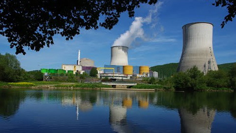 You are currently viewing J’ai « visité » une centrale nucléaire…