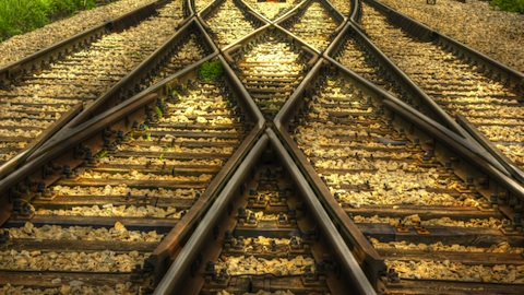 You are currently viewing Investissements dans le rail :  pour IEW, la grogne wallonne est justifiée … et doit s’amplifier !