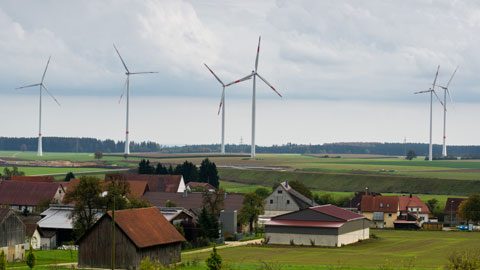 You are currently viewing Les renouvelables contribuent à la décarbonisation de l’Europe